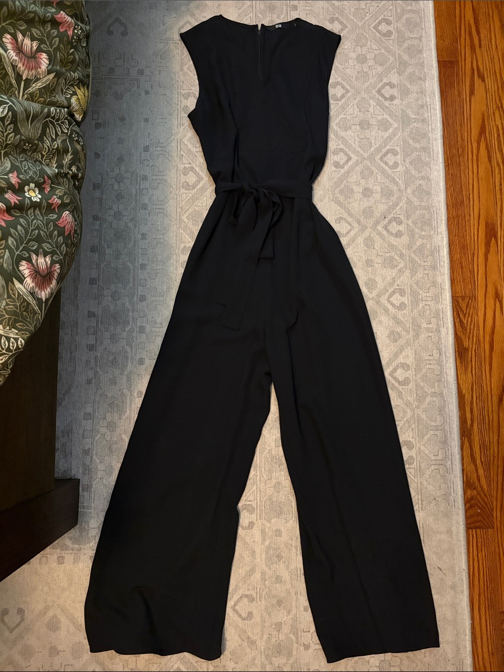 Classic Black Sleeveless Jumper